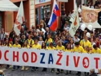 Словачка: 80 хиљада људи у шетњи за породичне вредности